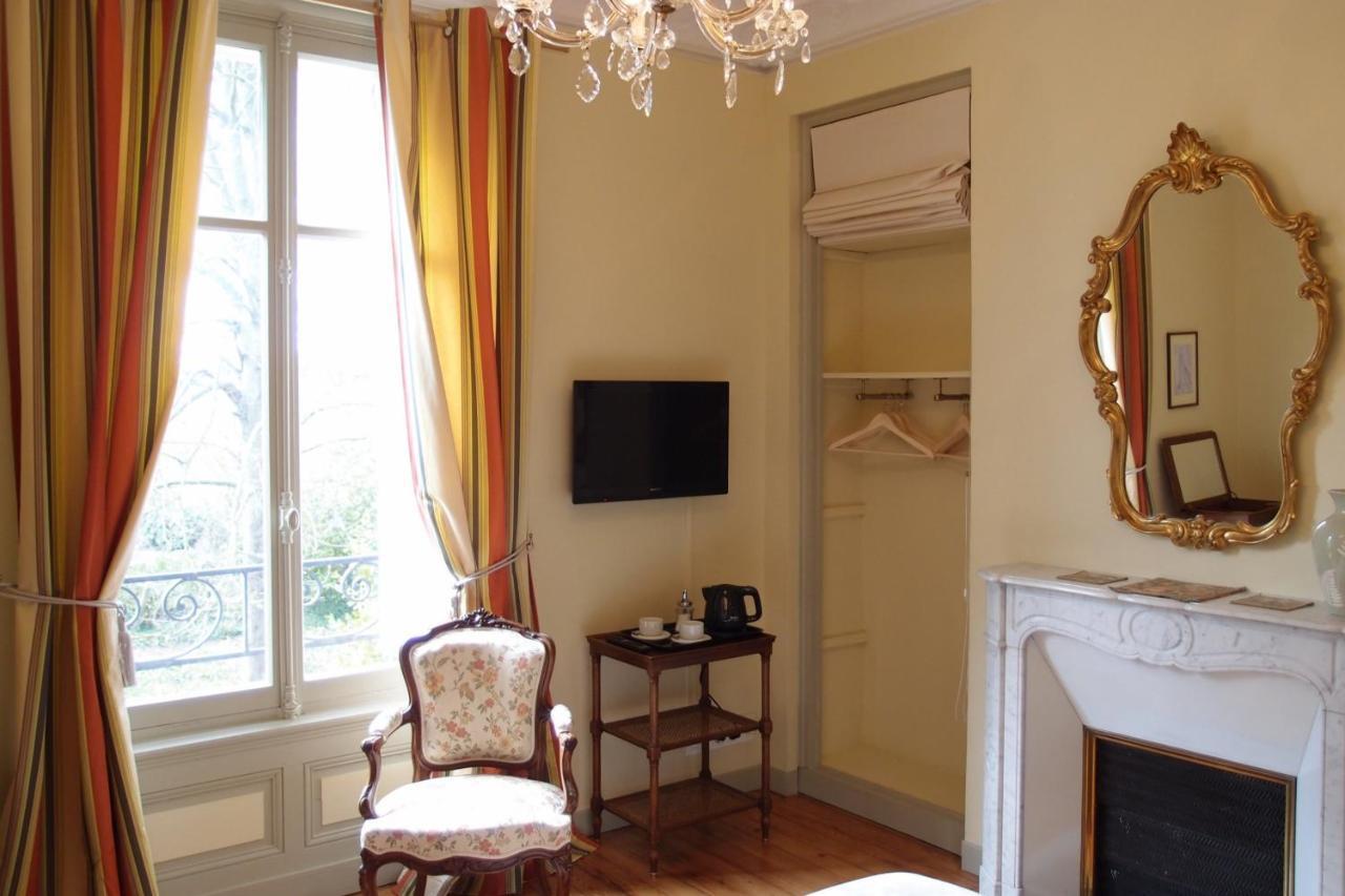 Bed and Breakfast Chateau De Launay Mery-Corbon Номер фото